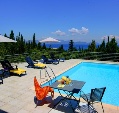 Spacious private pool with loungers and shade at Villa Roberto, Fiscardo, Kefalonia, Greek Islands