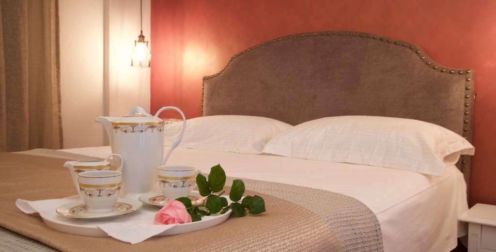 Every morning can be an easy start in bed during your holiday at Magnolia Apartments, Fiscardo, Kefalonia, Greek Islands
