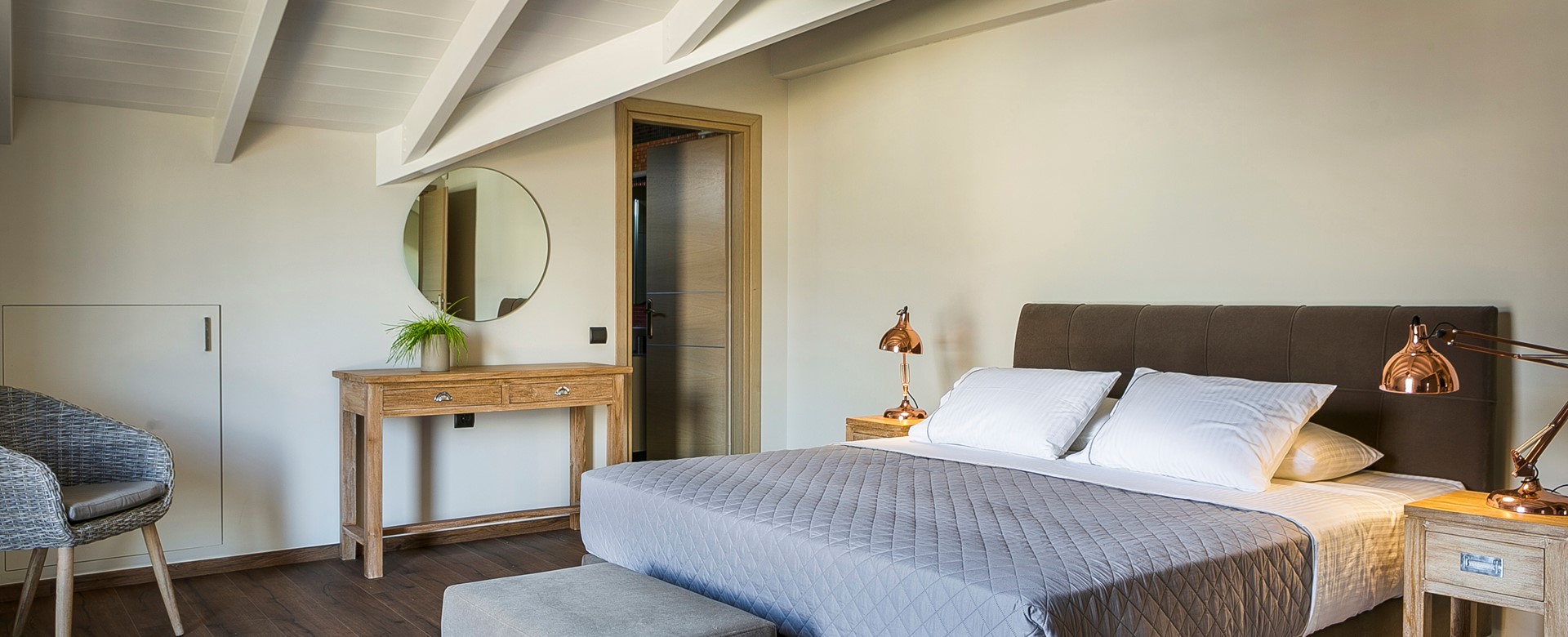 Large double bedroom with ensuite in Marina Penthouse Apartment, Argostoli, Kefalonia, Greek Islands