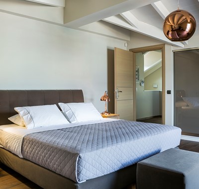 Plenty of storage for your holiday in the large double bedroom Marina Penthouse Apartment, Argostoli, Kefalonia, Greek Islands