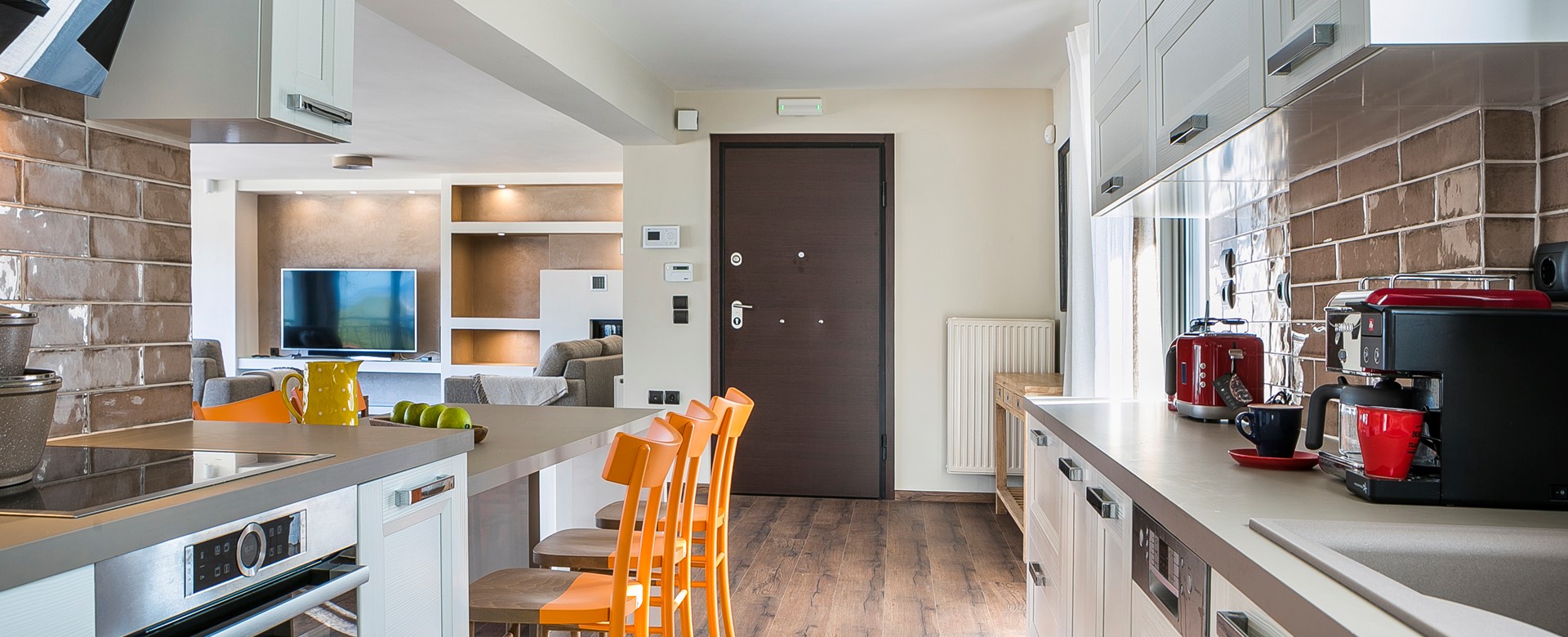 Start every day of your holiday with a fresh coffee and a wake up around the breakfast bar at Marina Penthouse Apartment, Argostoli, Kefalonia, Greek Islands