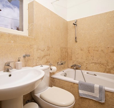 villa-helios-bathroom-3.jpg