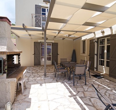 villa-helios-patio-barbeque-area.jpg